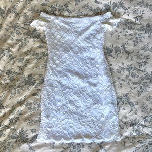 🌺3/30🌺 Off the shoulder dress